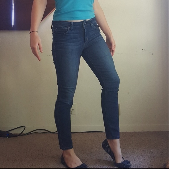 Joe's Jeans Dark Wash Skinny Ankle Jeans Size 30 - Picture 2 of 6